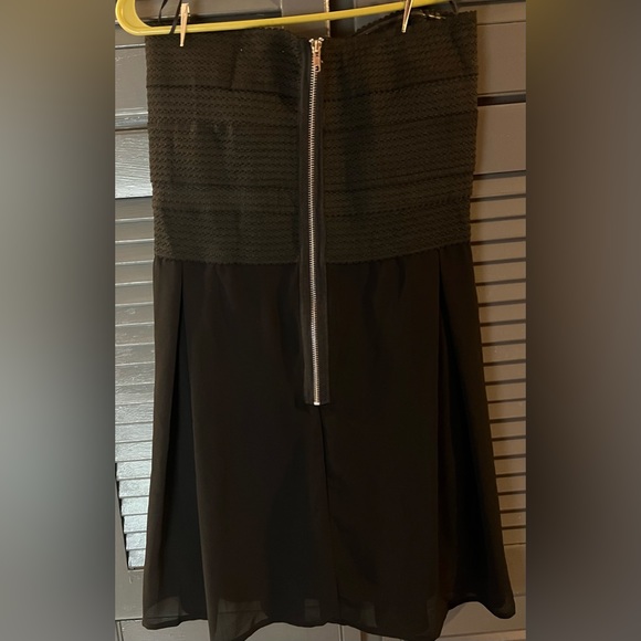 Jun & Ivy Strapless Black Cocktail Dress - Picture 6 of 6